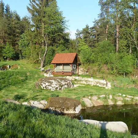 Vesnicka Usedlost * Český Rudolec